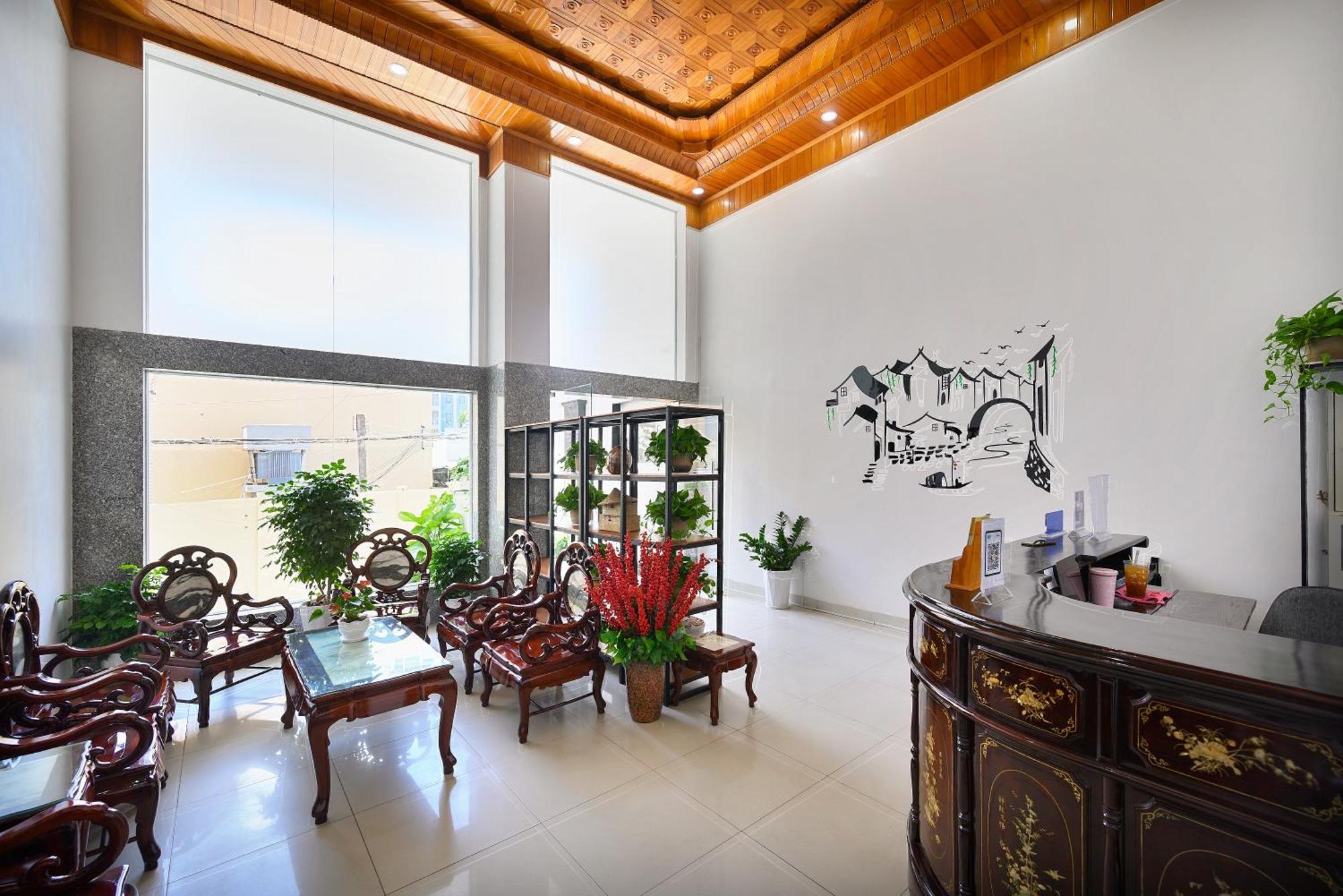 Luxy Park Hotel - Phu Quoc Centre Exterior photo