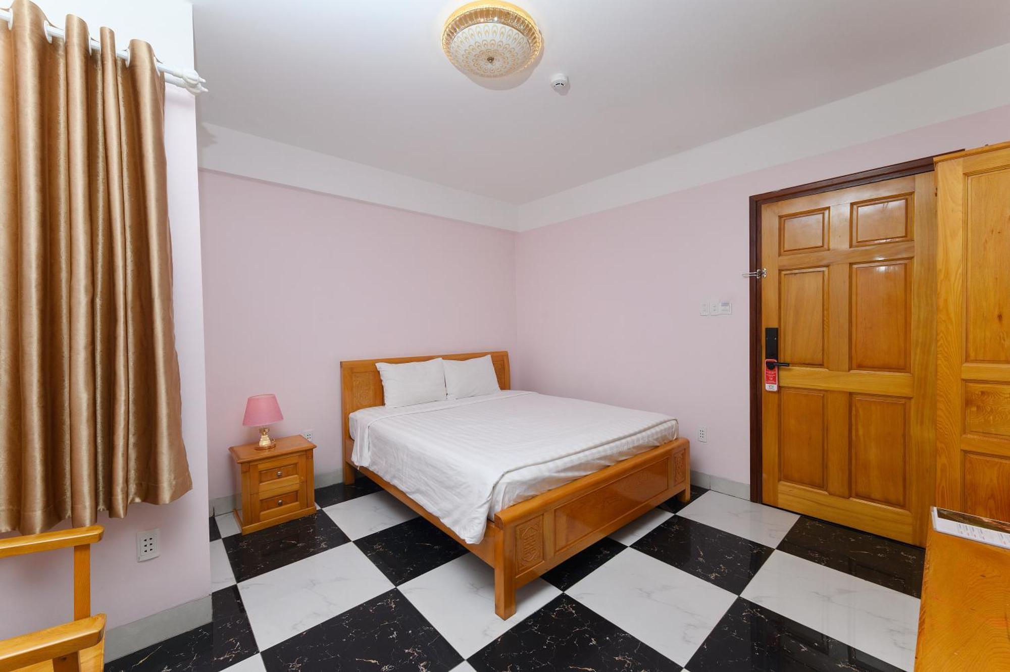 Luxy Park Hotel - Phu Quoc Centre Exterior photo